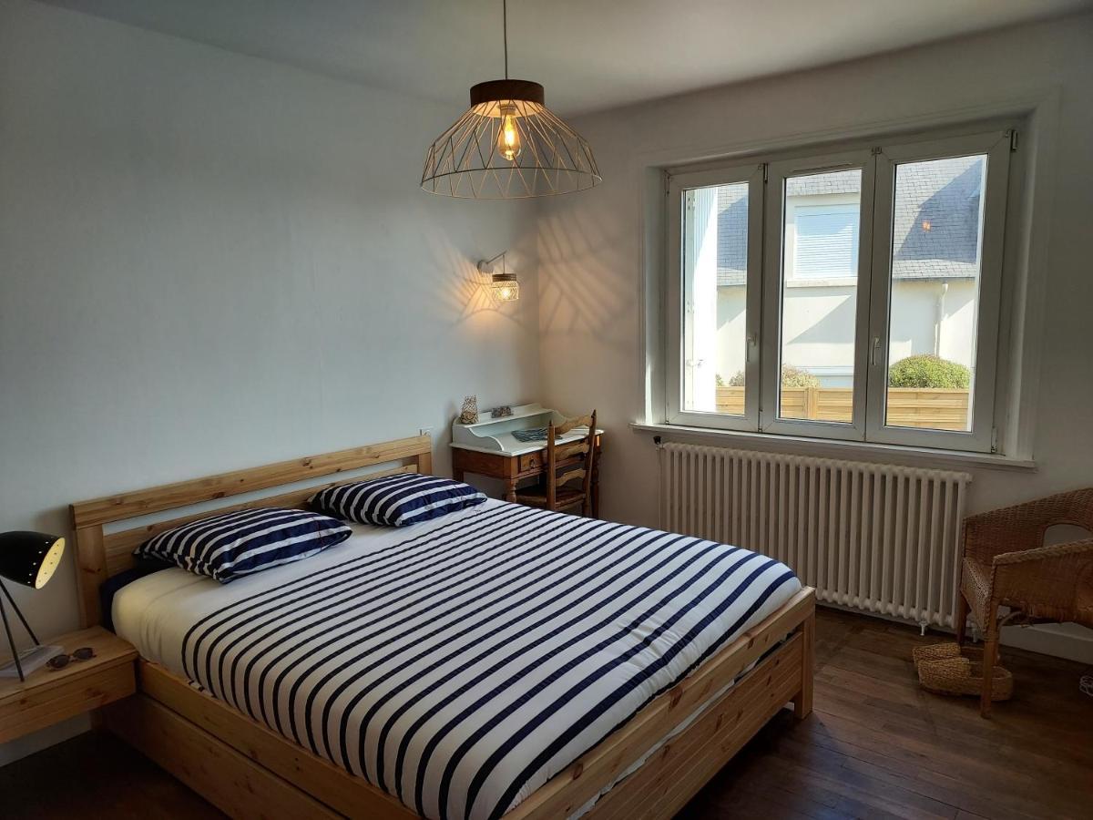 Maison Au Coeur Du Bourg, Plages A Pied Plougasnou Esterno foto